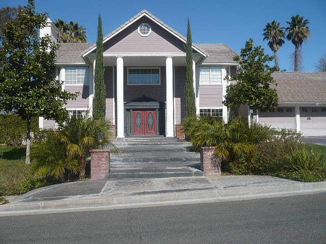 Courtesy of Park Place GMAC Real Estate