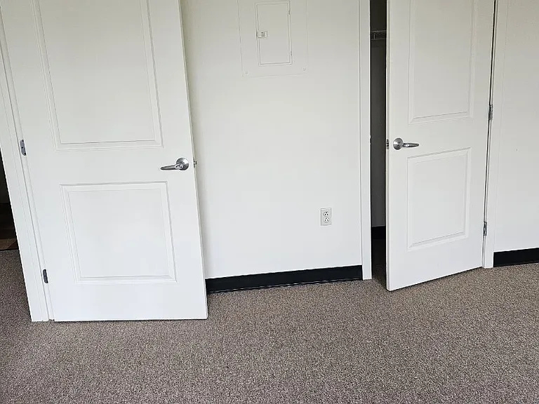 327 Main St #202 — Photo 1