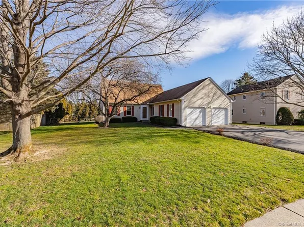 22 South Meadow Lane, Enfield, CT 06082