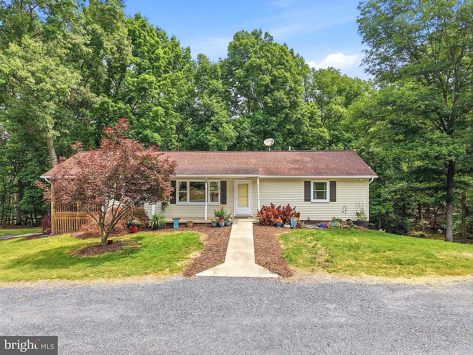 1st image of 356 White Oak Ln