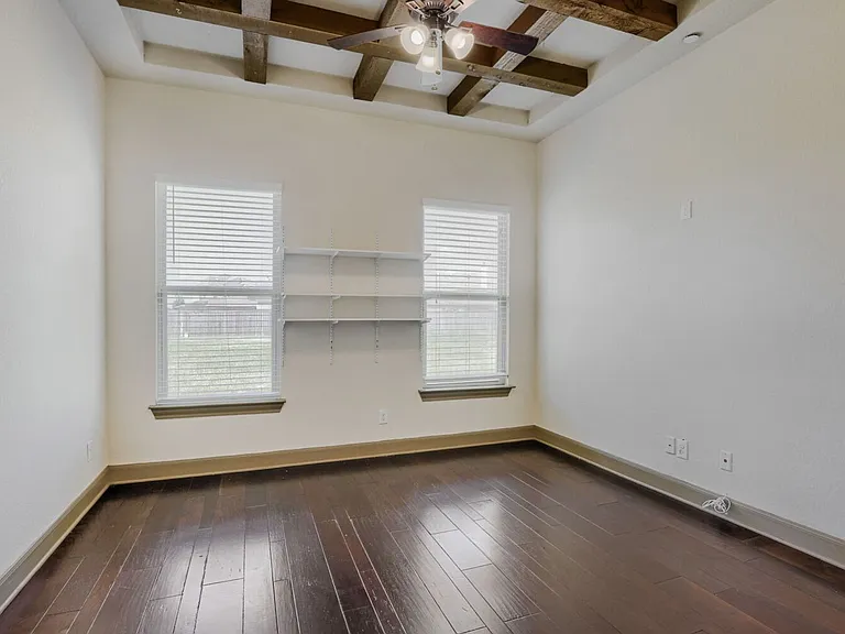 5923 Dewdrop Ln — Photo 6