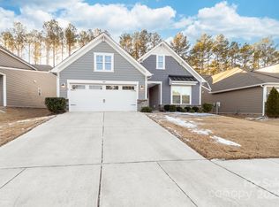 545 Cellini Pl, Mount Holly, NC 28120