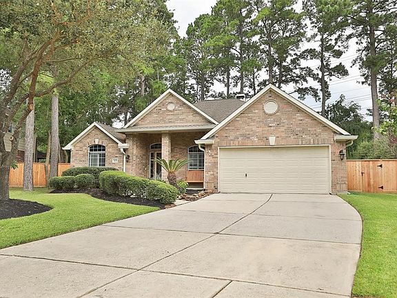 Full brick exterior, roof replaced 2015, fence 2019, gutters replaced with extra wide and has the gutter guard installed to keep debris and leaves out. Newer back door 2014 and freshly refinished front entry door 2019.