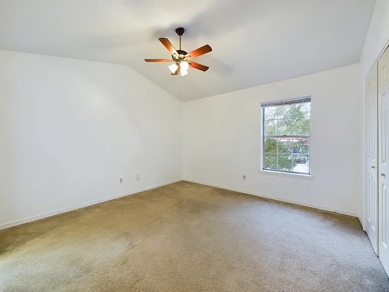 3150 Belle Meade Dr #B — Photo 17