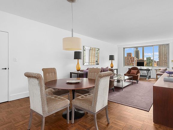4th image of 300 E 74th St APT 15B