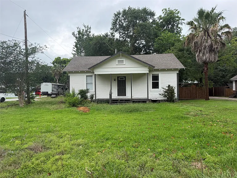 330 Gordy Rd — Photo 1