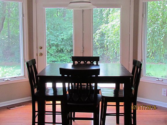 Breakfast room