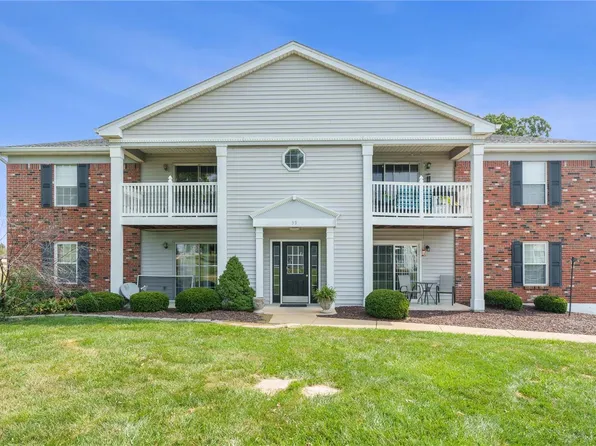 39 Berview Cir APT D, Saint Louis, MO 63129