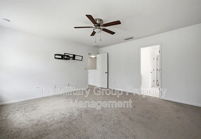 391 Hepburn Rd — Photo 20