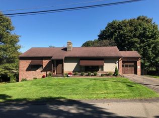 201 Wright Rd, Vestal, NY 13850