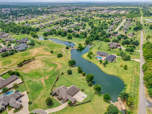 1101 W Pampas Way Lot 5, Mustang, OK 73064