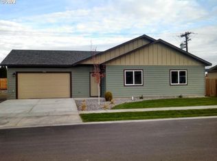 1504 Damsel Ct, Hermiston, OR 97838