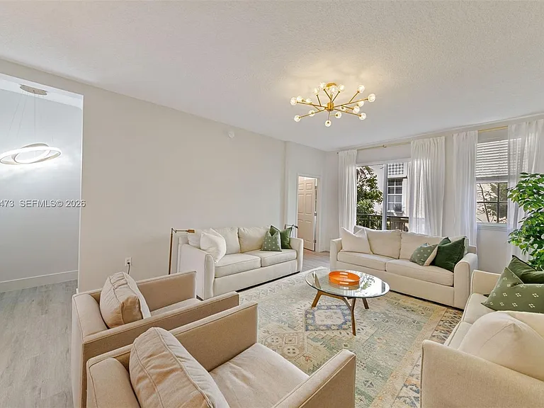 2067 S Ocean Dr #Townhouse 5 — Photo 3