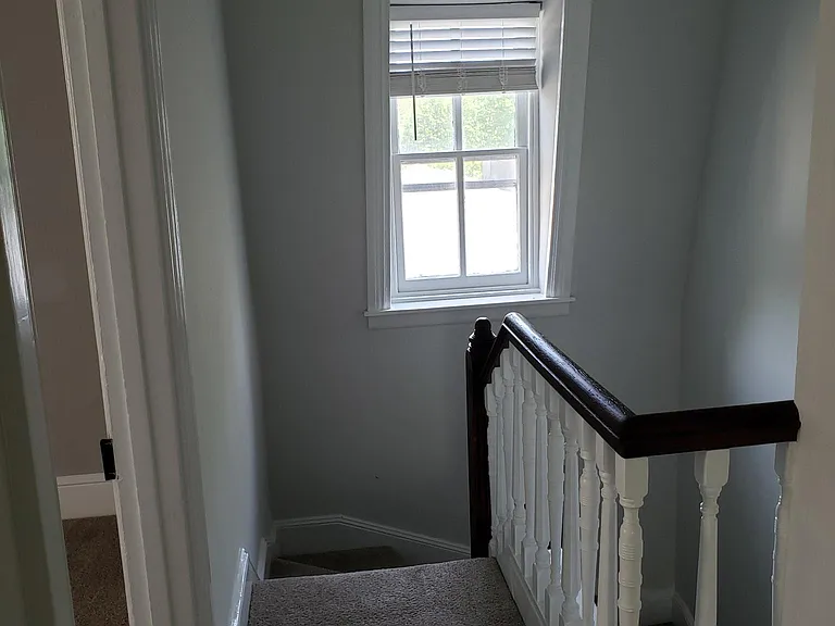 645 W Chestnut St #2 — Photo 10