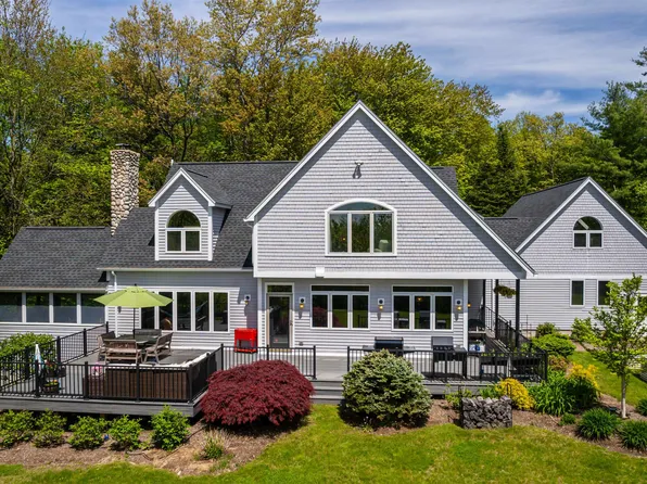 6 Mountain Farm Road, Bow, NH 03304