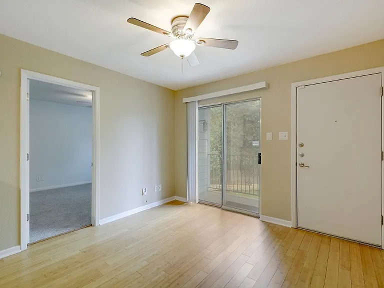 3204 Menchaca Rd #712 — Photo 2