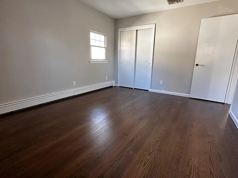 48 Lynn Ct — Photo 17