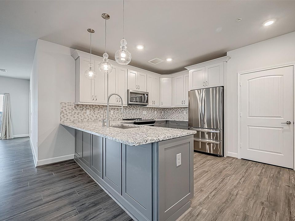1st image of 6804 Westview Dr #1402