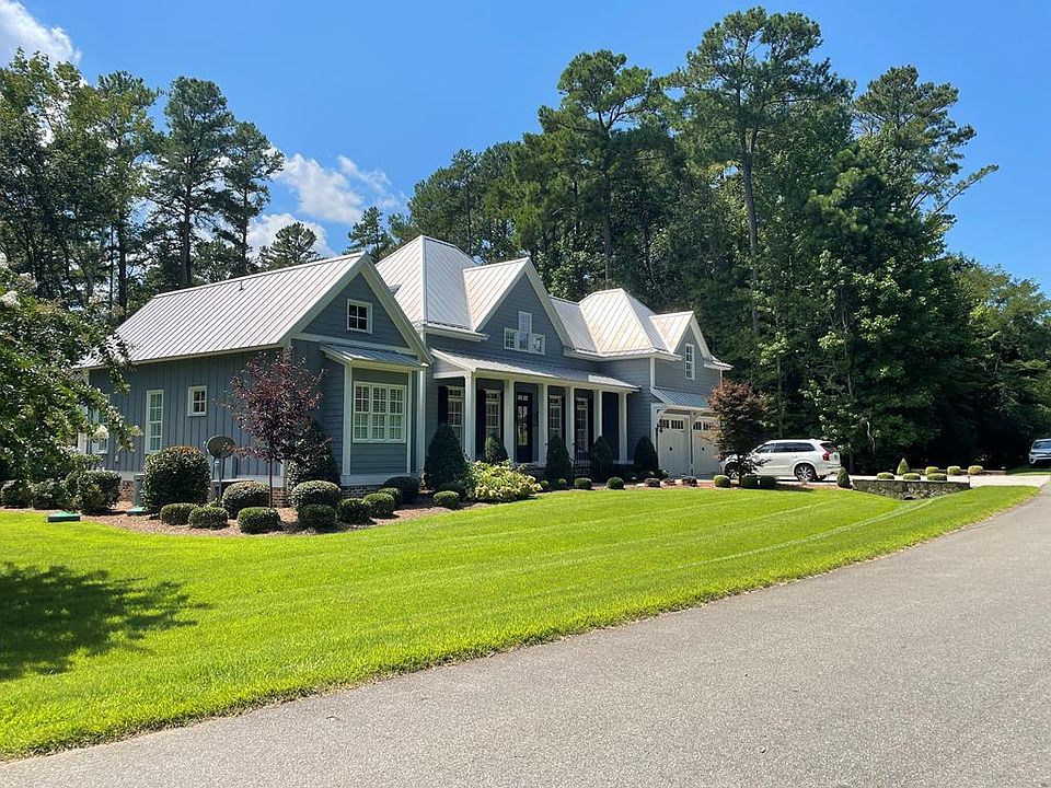 1st image of 745 Poe Creek Dr