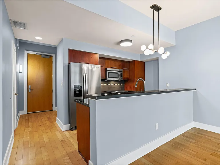 603 Davis St #1307 — Photo 6