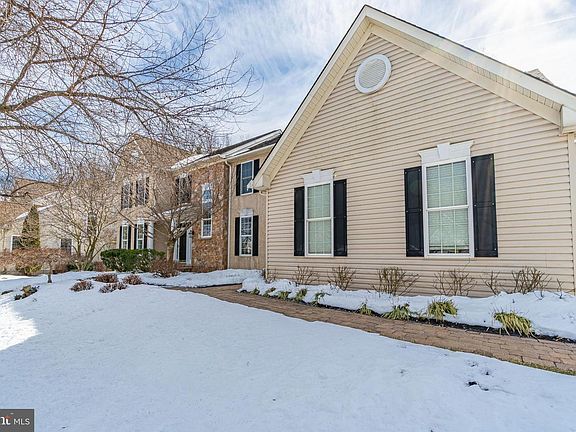 5th image of 107 Canter Dr
