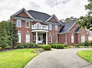 7912 Sutherland Farm Rd, Prospect, KY 40059