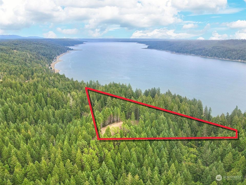 1st image of 400 NE Korpi Drive