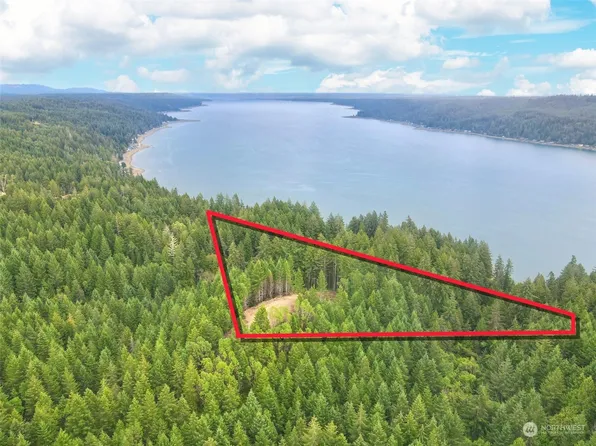 400 NE Korpi Drive, Belfair, WA 98528