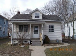 1329 W Prospect Rd, Ashtabula, OH 44004
