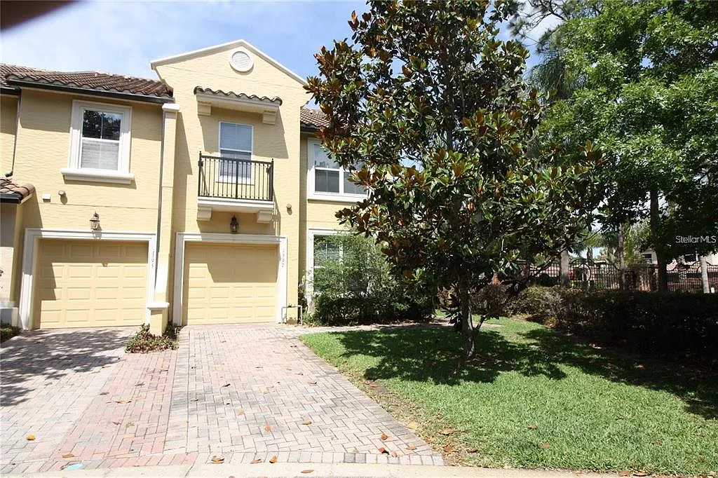 3 bed, 2.0 bath, 1855 sqft, $2,675 — Photo 1