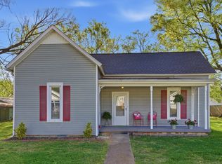 102 S Locust St, Mount Pleasant, TN 38474