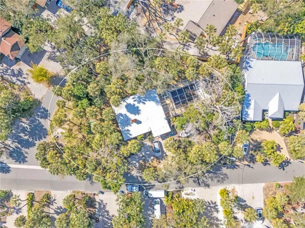 5144 Oxford Dr, Sarasota, FL 34242