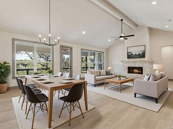 5th image of 1513 Redwood