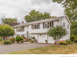 187 Ridge Crest Cir, Wethersfield, CT 06109