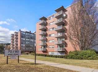 80 Park St APT 22, Brookline, MA 02446