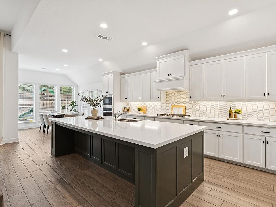 1st image of 3313 Honey Suckle Ln