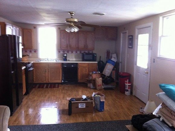 2nd image of 716 N 2nd Division St