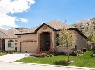 1636 E Rolling Green Dr, Draper, UT 84020
