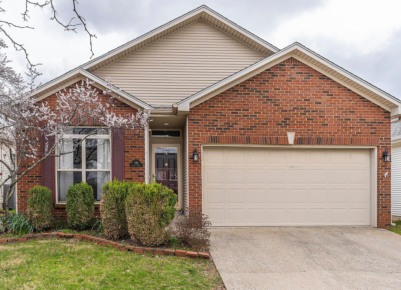 344 Lucille Dr, Lexington, KY 40511 Zillow