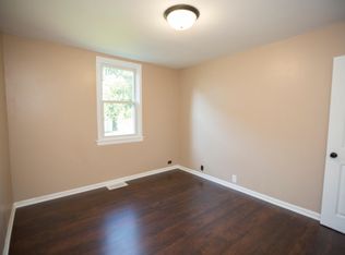 223 S 3rd Ave, Lombard, IL 60148