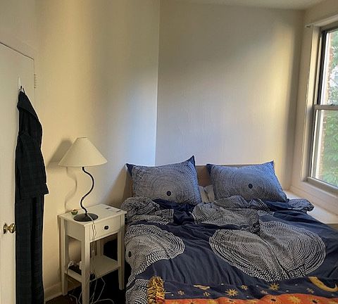 3rd image of 411 E 85th St APT 4A