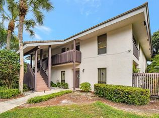 9328 Sabal Ridge Cir #B, Boca Raton, FL 33428