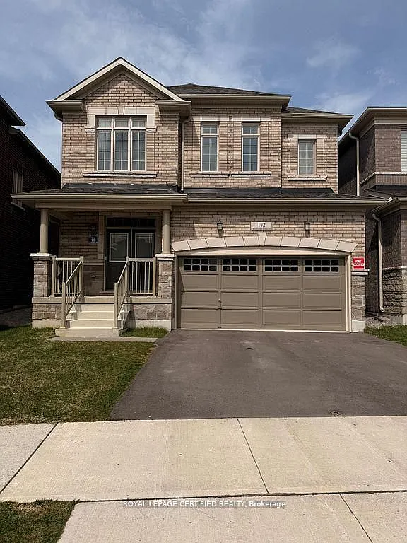4 bed, $3,100 — Photo 1