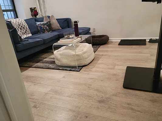 Rented by Chartwell Manhattan Realty | media 14