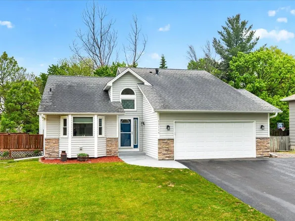 13116 Jay St NW, Coon Rapids, MN 55448