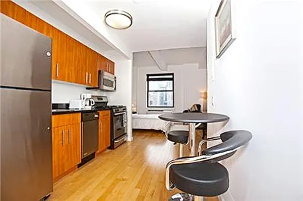 Rented by New York Residence | media 20