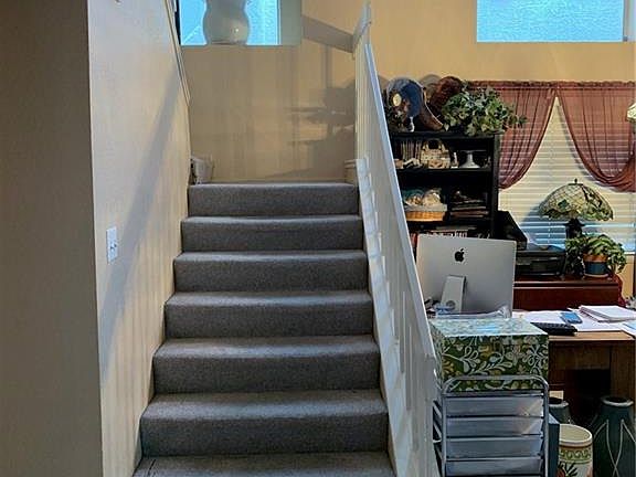 5th image of 8413 Shore Breeze Dr