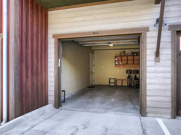 45 Watertower Way #B101 — Photo 28