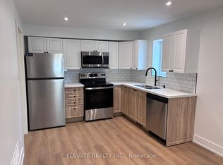 12 Rotherham Ave, Toronto, ON M6M 1L8