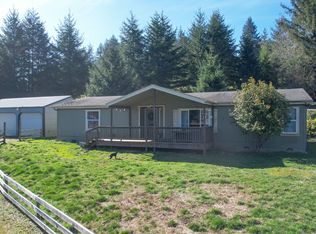62754 W Catching Rd, Coos Bay, OR 97420